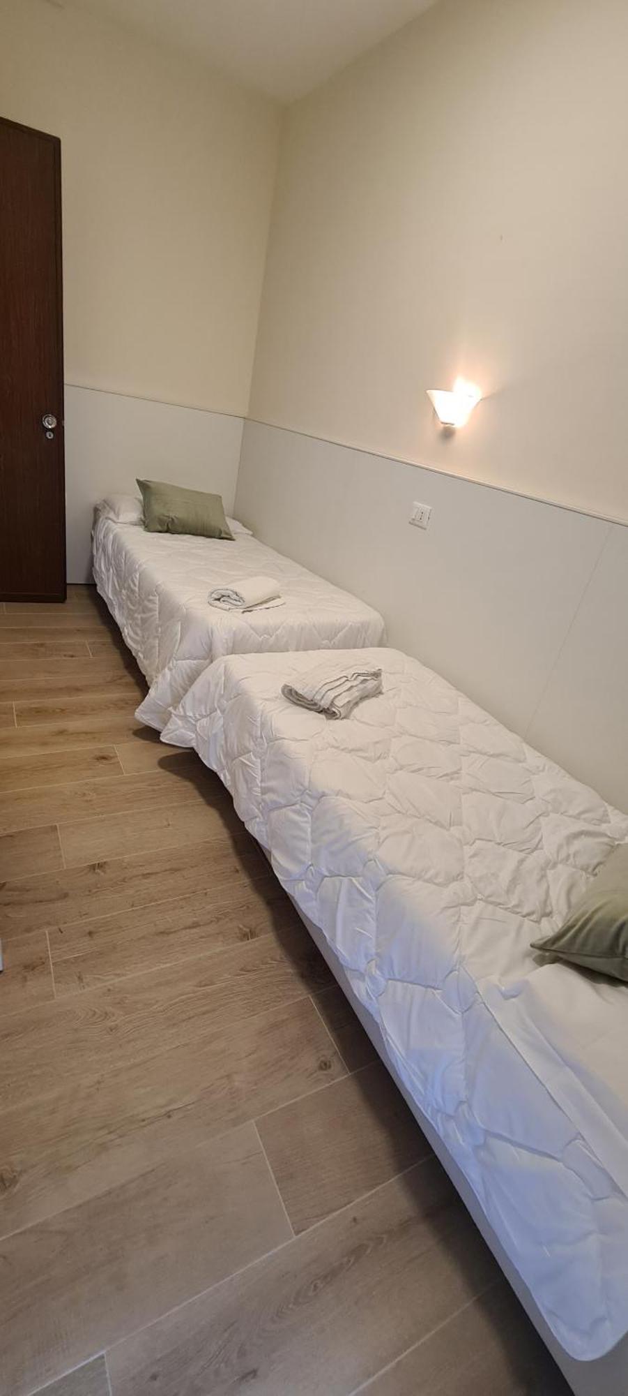 Hotel Eros Линяно Сабиадоро Екстериор снимка