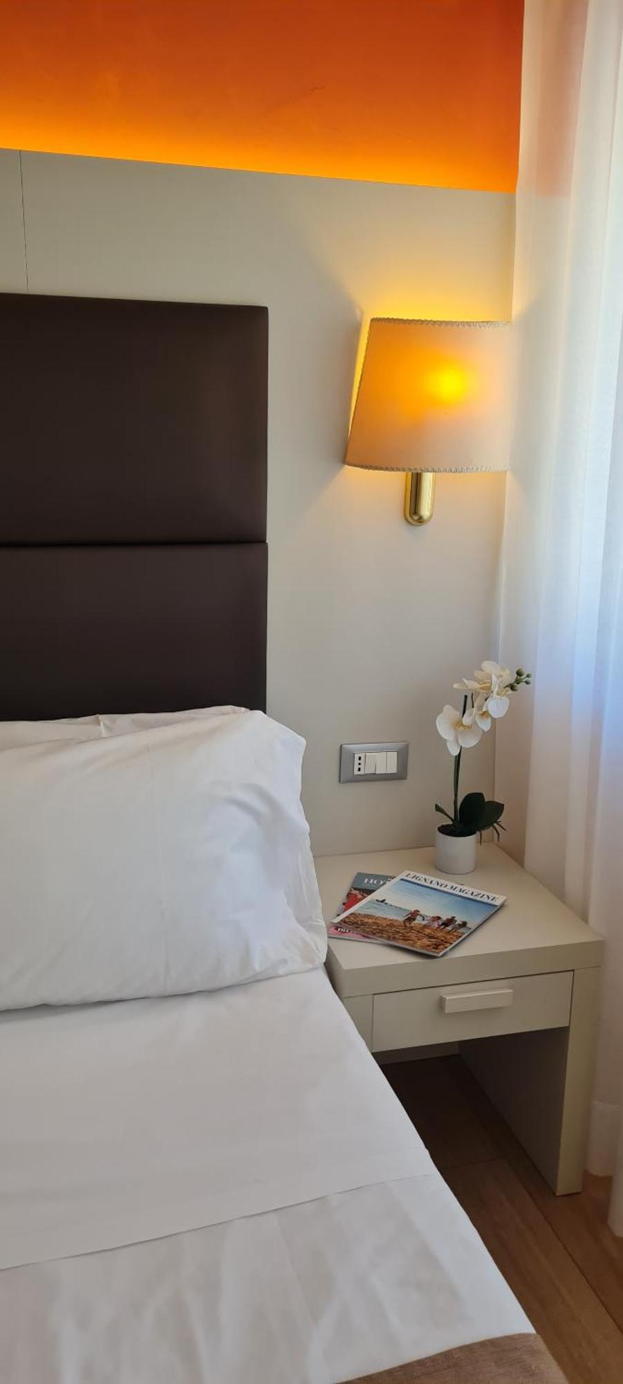 Hotel Eros Линяно Сабиадоро Екстериор снимка